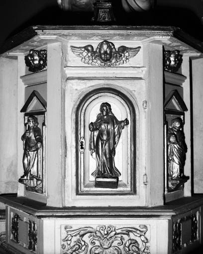 2 tabernacles, 2 retables (retable architecturé à niche), du Sacré-Coeur, de la Vierge