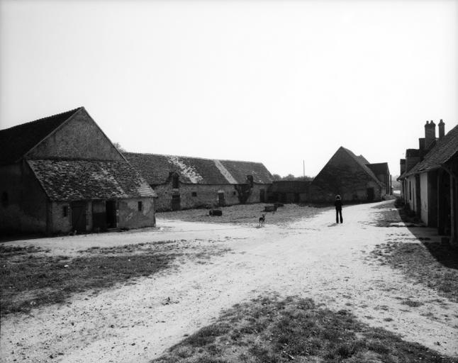 Vue d'ensemble vers le sud-est.