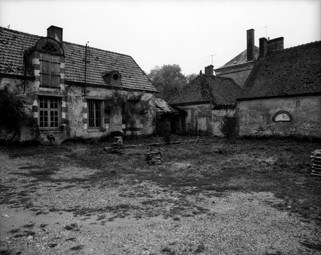 Angle sud-ouest.