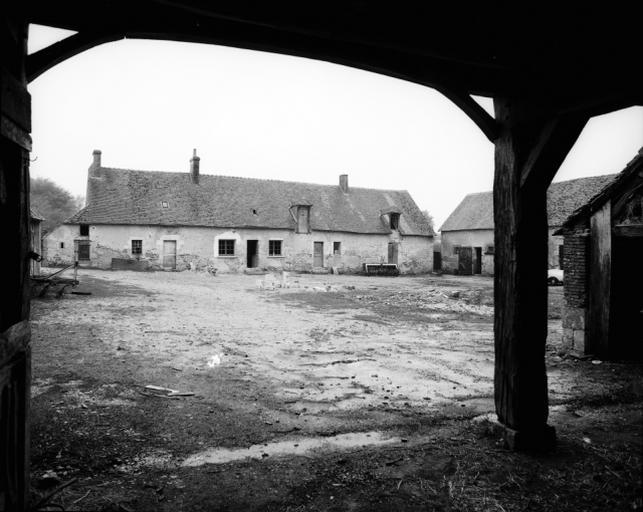 Vue d'ensemble, façade sur cour.