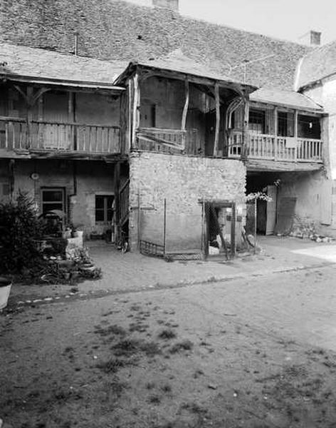 Façade sur cour.