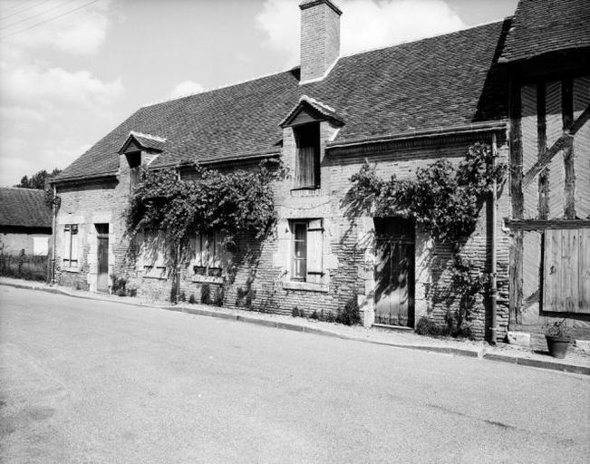 Façade sur rue, état actuel.