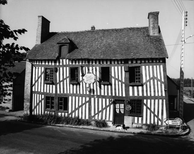 Façade sur rue.