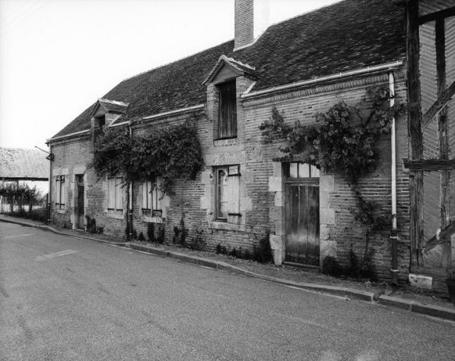 Façade sur rue.