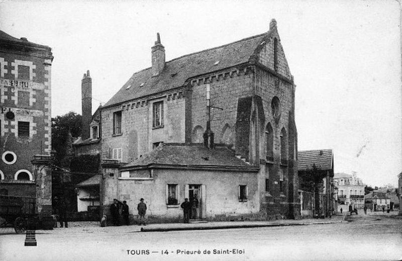 Vue de l'église prise du sud-est. Carte postale du début du XXème Siècle.