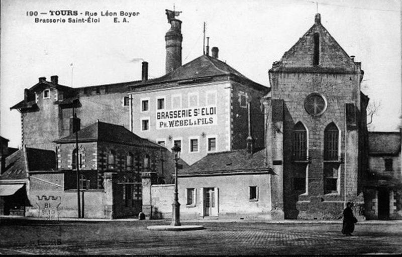 Vue du chevet de l'église. Carte postale du début du XXème Siècle.