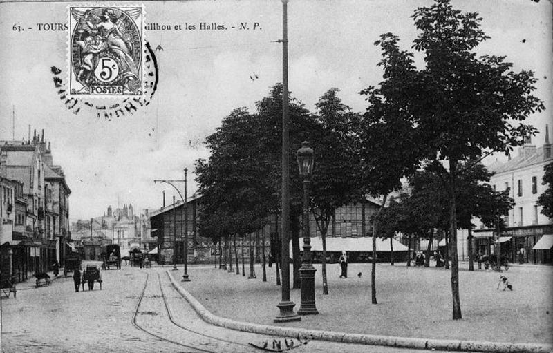 Vue des Halles.