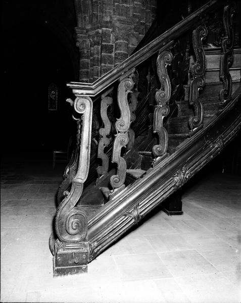 Départ de l'escalier.