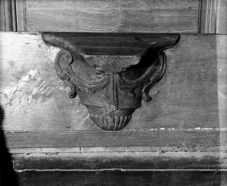 Deuxième rangée sud, miséricorde n° 9, 18e siècle.