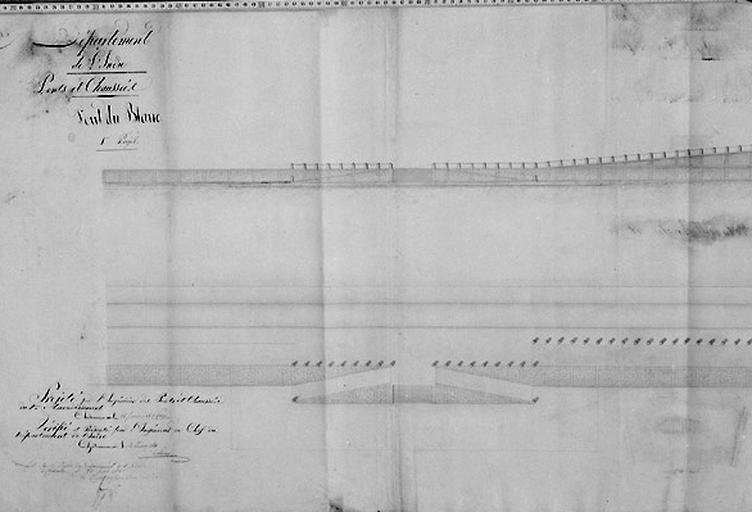 Premier projet de pont sur la Creuse en 1811: Coupe en travers du pont et plan de la culée de la ville haute et de ses abords. Détail : partie gauche du plan. Le nord est vers le bas.