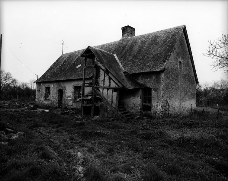 Vue de volume du logis.