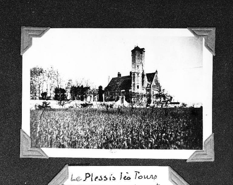 Photographie du Plessis vers 1880 (Fonds Ranjard).