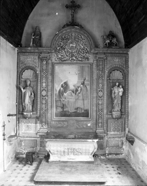 Autel, retable (maître-autel, autel tombeau, retable architecturé à niches)