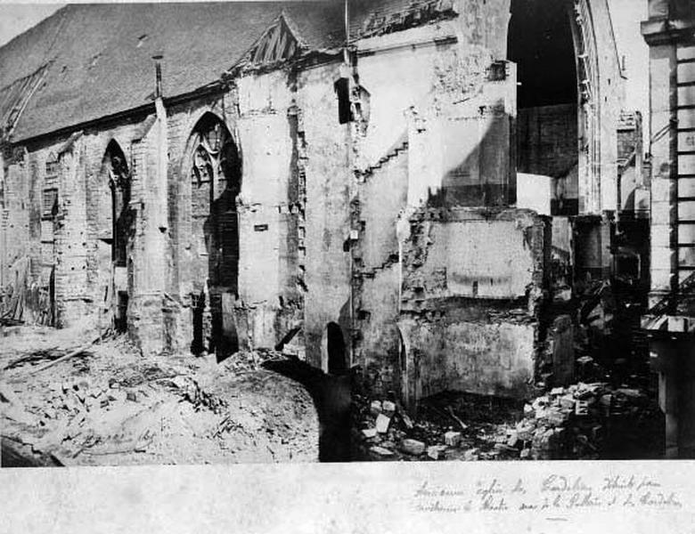 Ancienne église des Cordeliers détruite pour construire le théâtre.