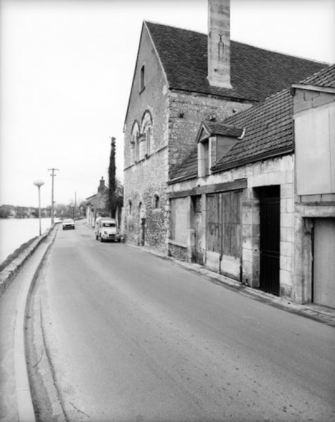 Vue de volume prise du quai.