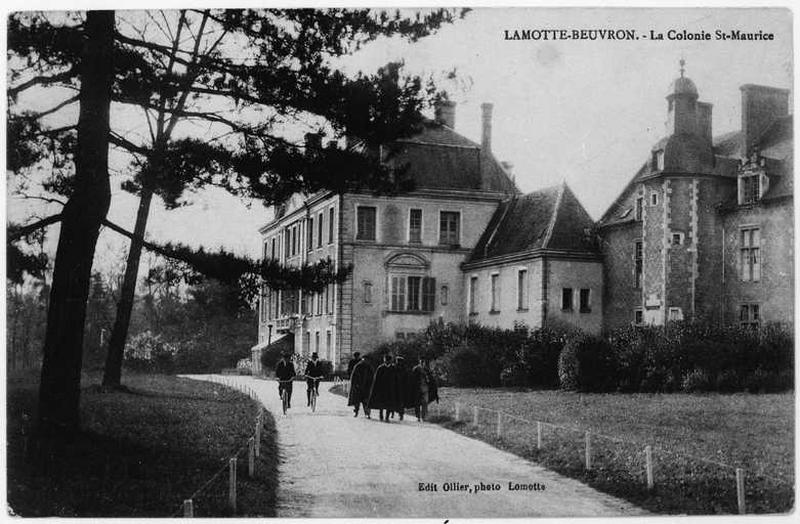 Vue des façades ouest, début 20e siècle.
