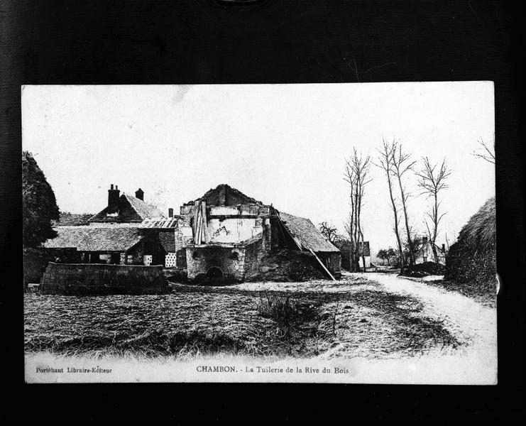 Une tuilerie à la Rive du Bois.