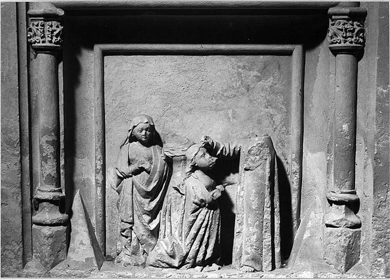 Eglise paroissiale : bras sud du transept. Tombeau de Saint Sylvain. Scène de la vie du saint.