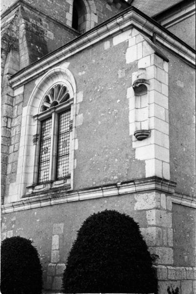 Chapelle seigneuriale : façade sud.