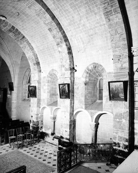 Vue intérieure du choeur. Elévation intérieure nord.