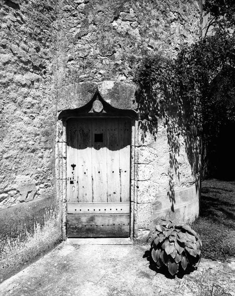 Porte de tour.