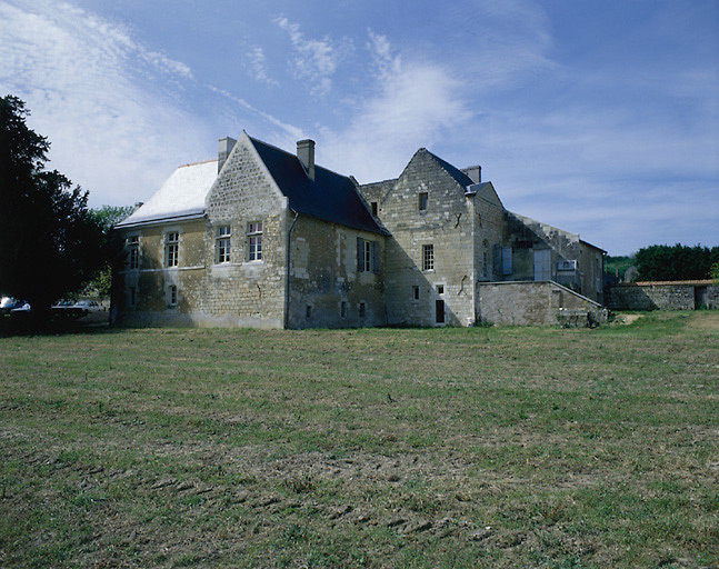 Abbaye Saint-Pierre, Saint-Sépulcre, Notre-Dame