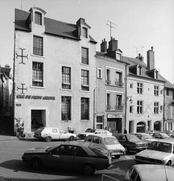 Bâtiment ouest, façade sur rue.