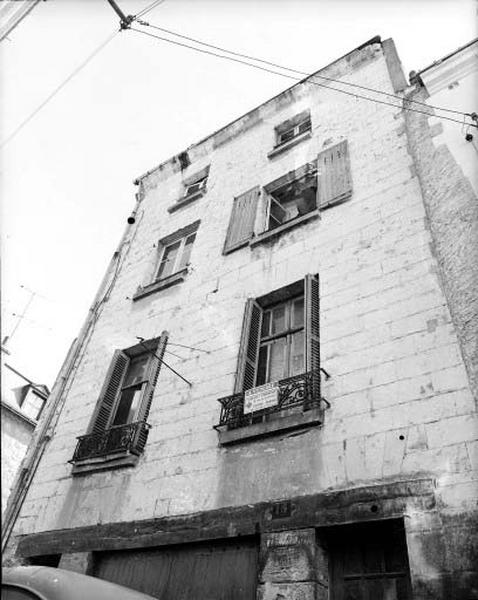 Façade antérieure.