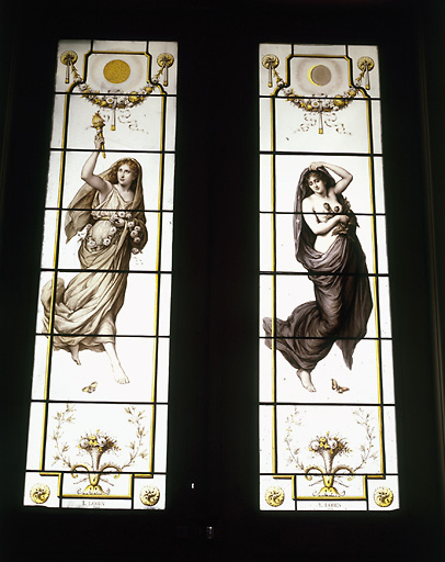 Verrière de la porte d'entrée : le jour et la nuit.