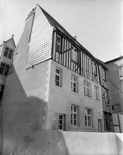 Façade sur cour.