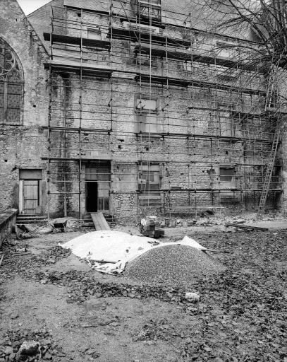 Façade sur jardin lors de la restauration de 1984.