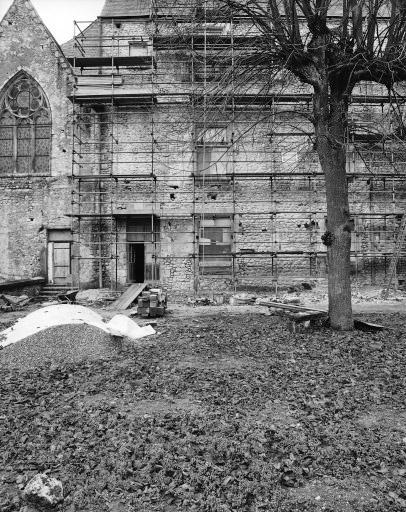 Façade sur jardin lors de la restauration de 1984.