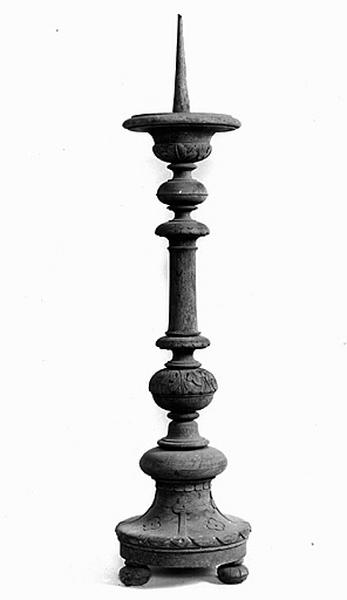 6 chandeliers d'autel