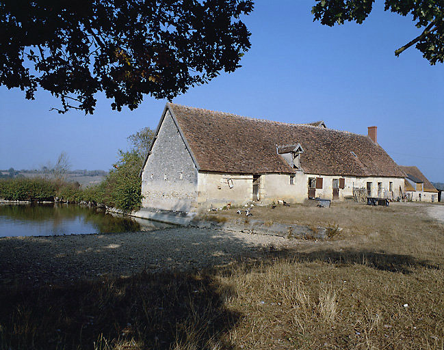 Ferme : habitation.