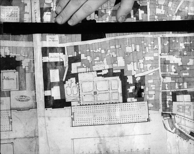 Plan n°355 : quartier des Carmélites, vers 1785.