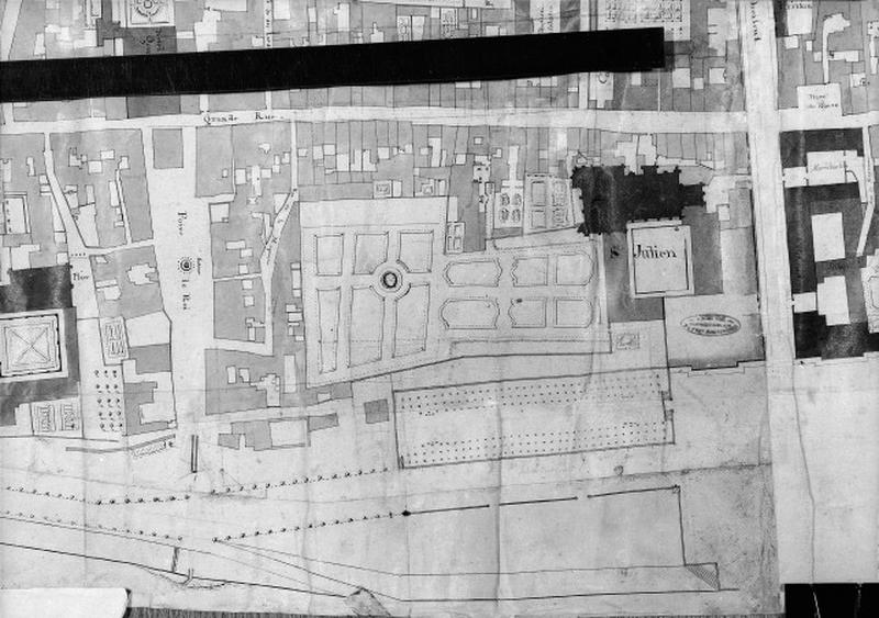 Plan n°355, vers 1785 : quartier de Saint-Julien, de la place Foire-le-Roi, avec l'abbaye Saint-Julien.