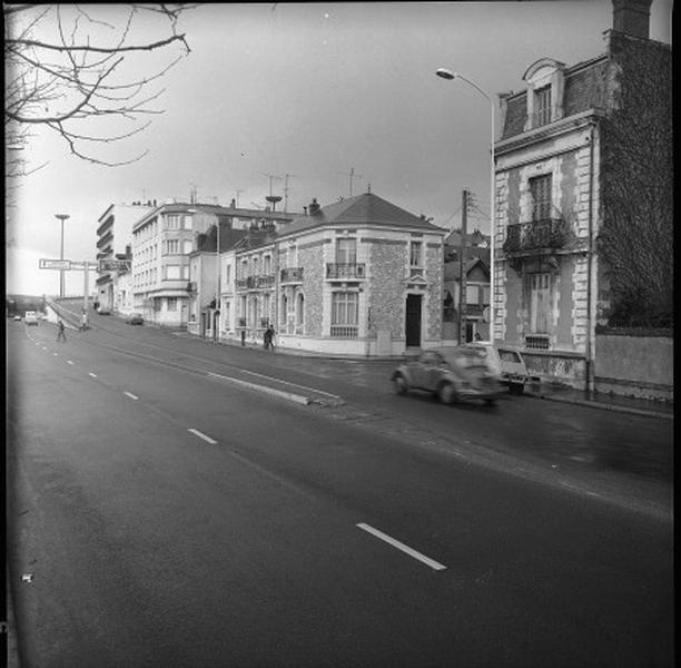 Boulevard Heurteloup est, maisons : vue générale du côté sud.