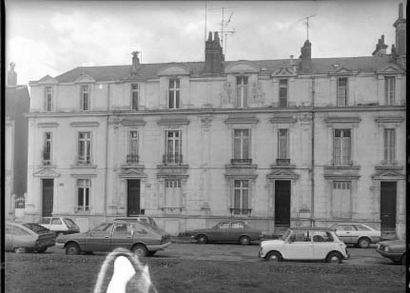 Façades sur rue.