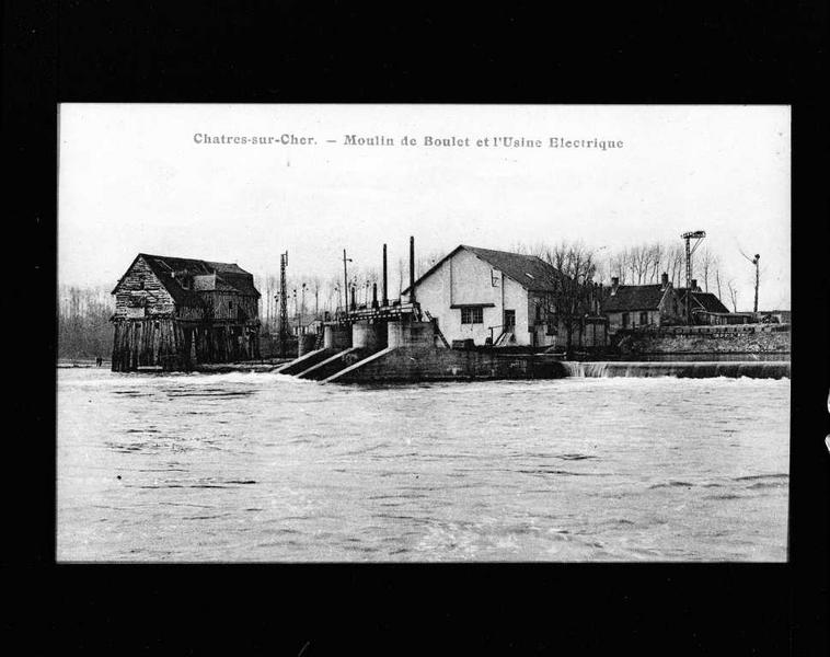 Vue d'ensemble prise du sud-Est du moulin et l'usine électrique ; barrage-déversoir.