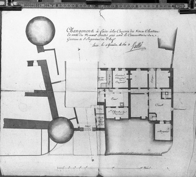 Changement à faire dans la caserne du vieux château : plan du rez-de-chaussée (sans retombe).