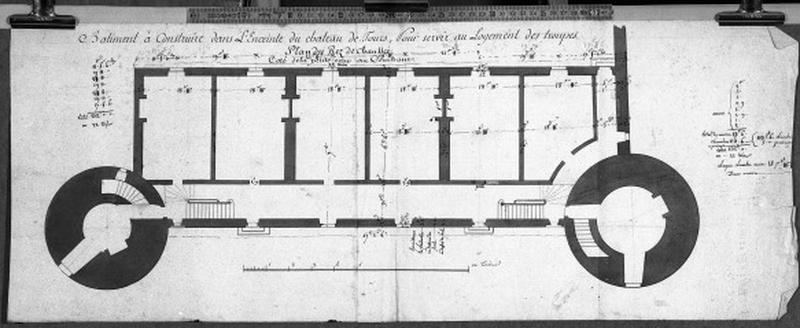 Bâtiment à construire dans l'enceinte du château : plan du rez-de-chaussée. Epoque révolutionnaire.