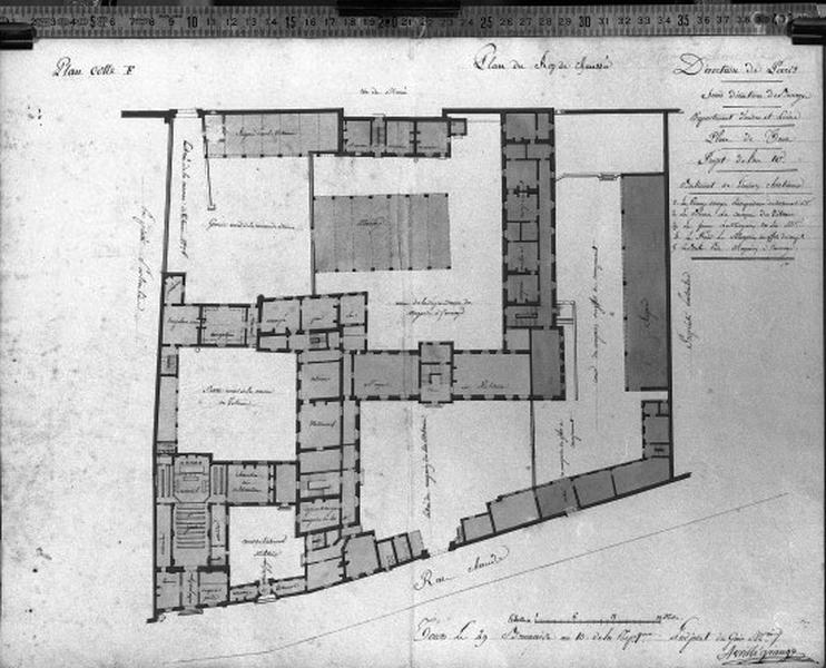 Plan du rez-de-chaussée, échelle 1/300e.