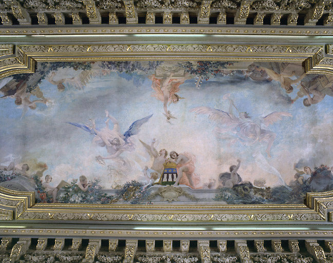 Vue partielle du plafond du foyer.