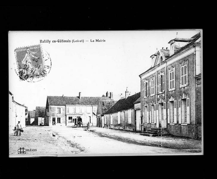 La mairie.