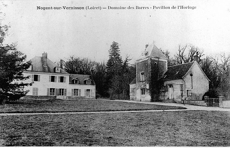 Vue sur le château et le pavillon de l'horloge (B), Circa 1910.