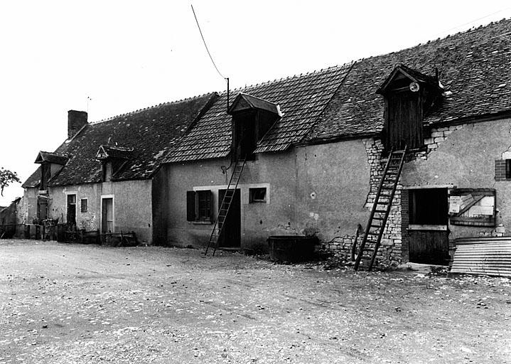 Logis et étable, façade antérieure.