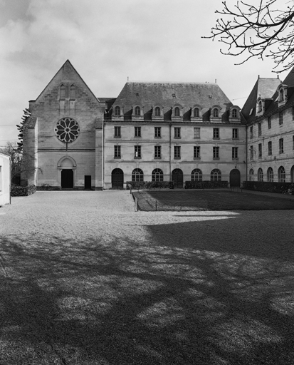 Couvent d'ursulines Notre-Dame-de-l'Assomption, Saint-Michel, Notre-Dame-de-l'Immaculée-Conception, séminaire