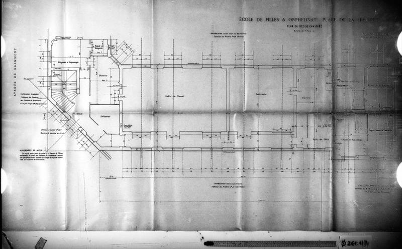 Groupe scolaire Ferdinand-Buisson : plan du rez-de-chaussée par H. Prath, 20 décembre 1898.