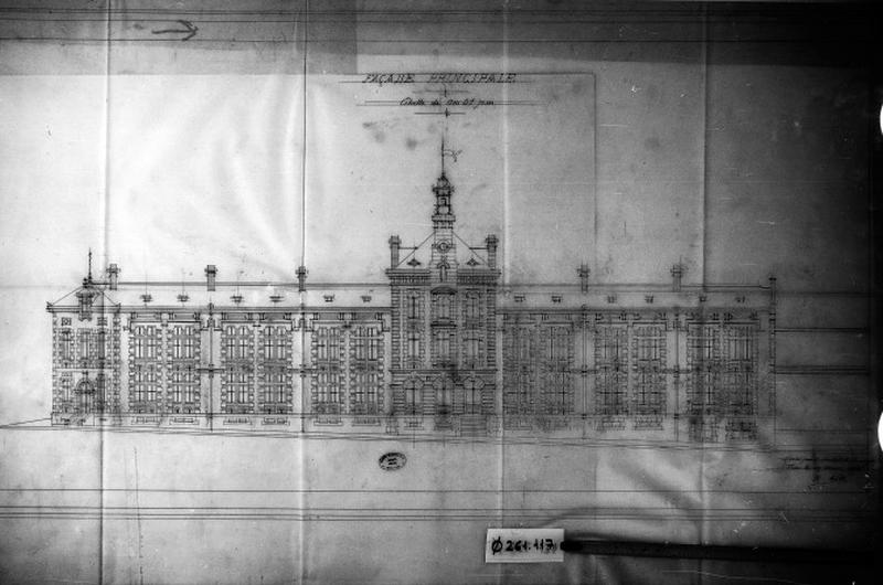 Groupe scolaire Ferdinand-Buisson : façade principale (premier projet de Prath avec un perron droit sur l'avant-corps), 12 avril 1898.