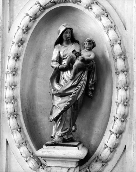 Statue : Vierge à l'Enfant